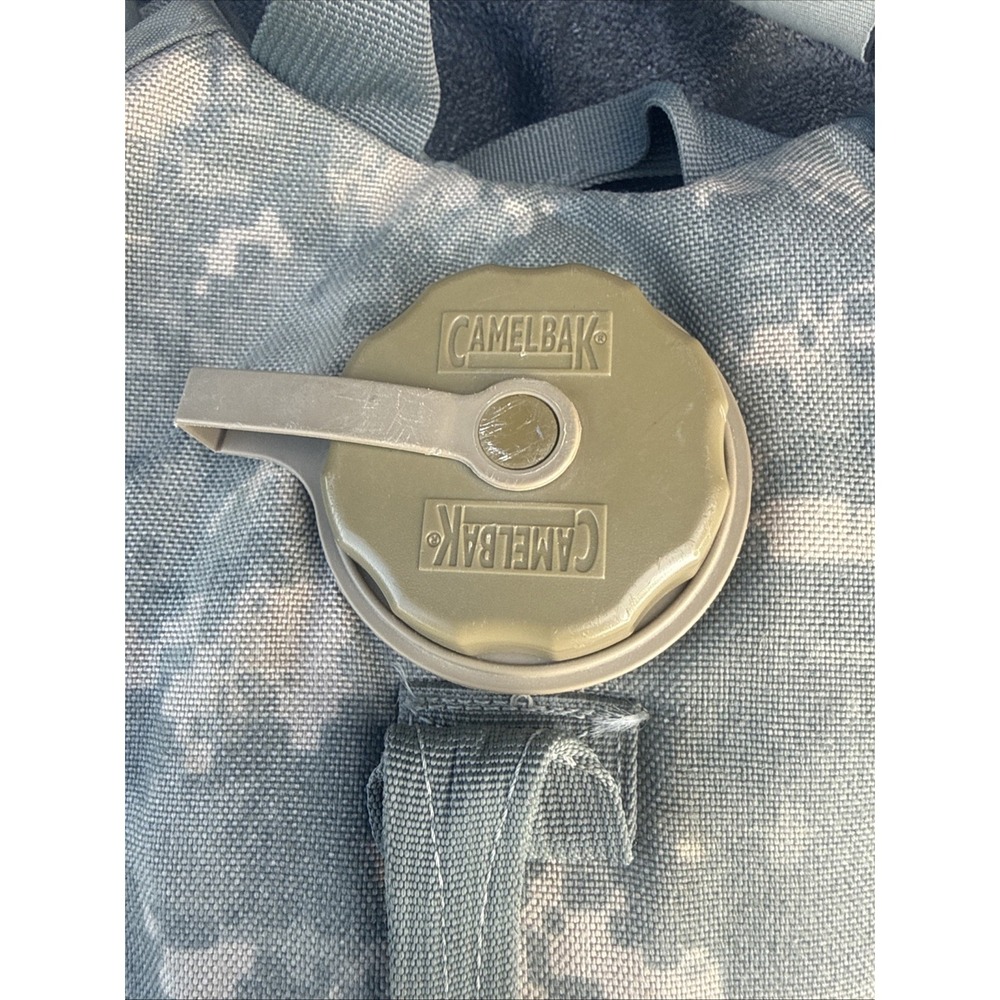 CAMELBAK Max Gear Thermobak 3L Hydration Pack ACU Digi bladder/tube large mouth - Picture 4 of 4